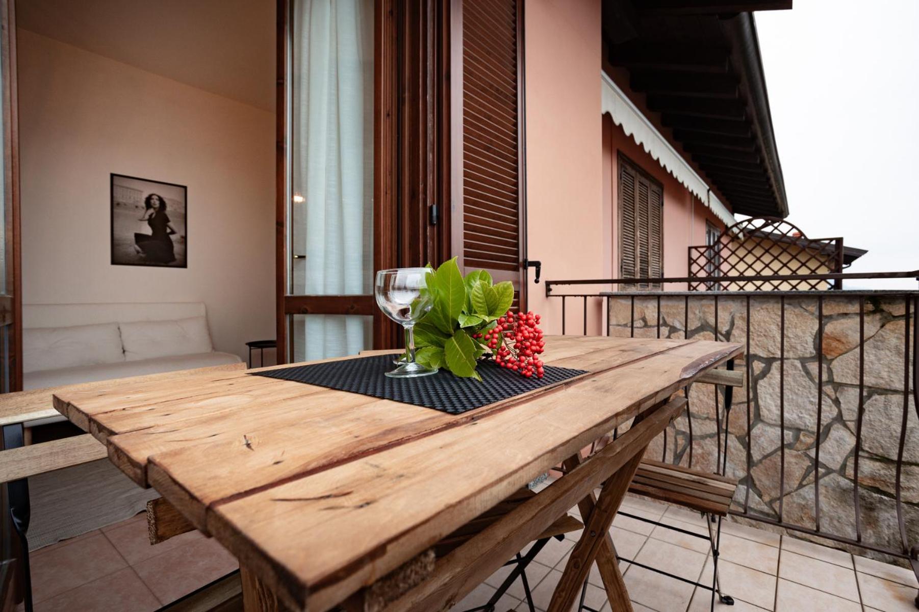 Casa Paris Apartment Sale Marasino Luaran gambar